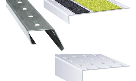 Treppenprofile zum Einbau in die Stufe.